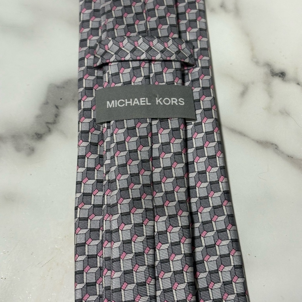 KORS Michael Kors Gray and Pink Tie Fathers Day Gift